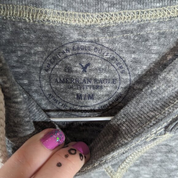 Hooded Sweaters - Picture 3 of 3